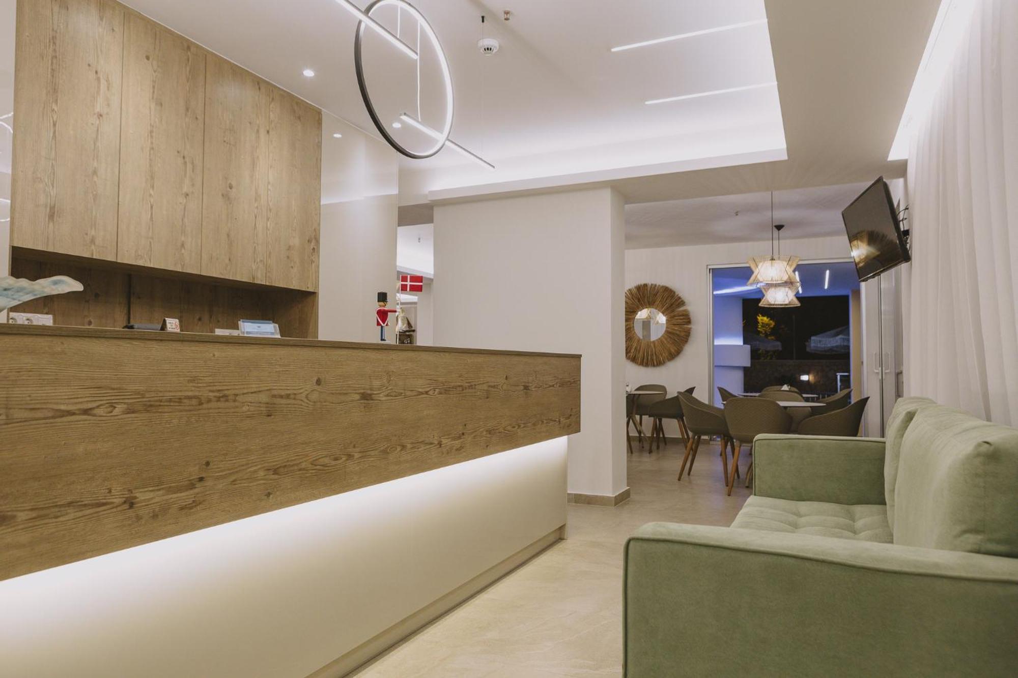 Theo Beach Hotel Apartments Rethymnon Exterior foto
