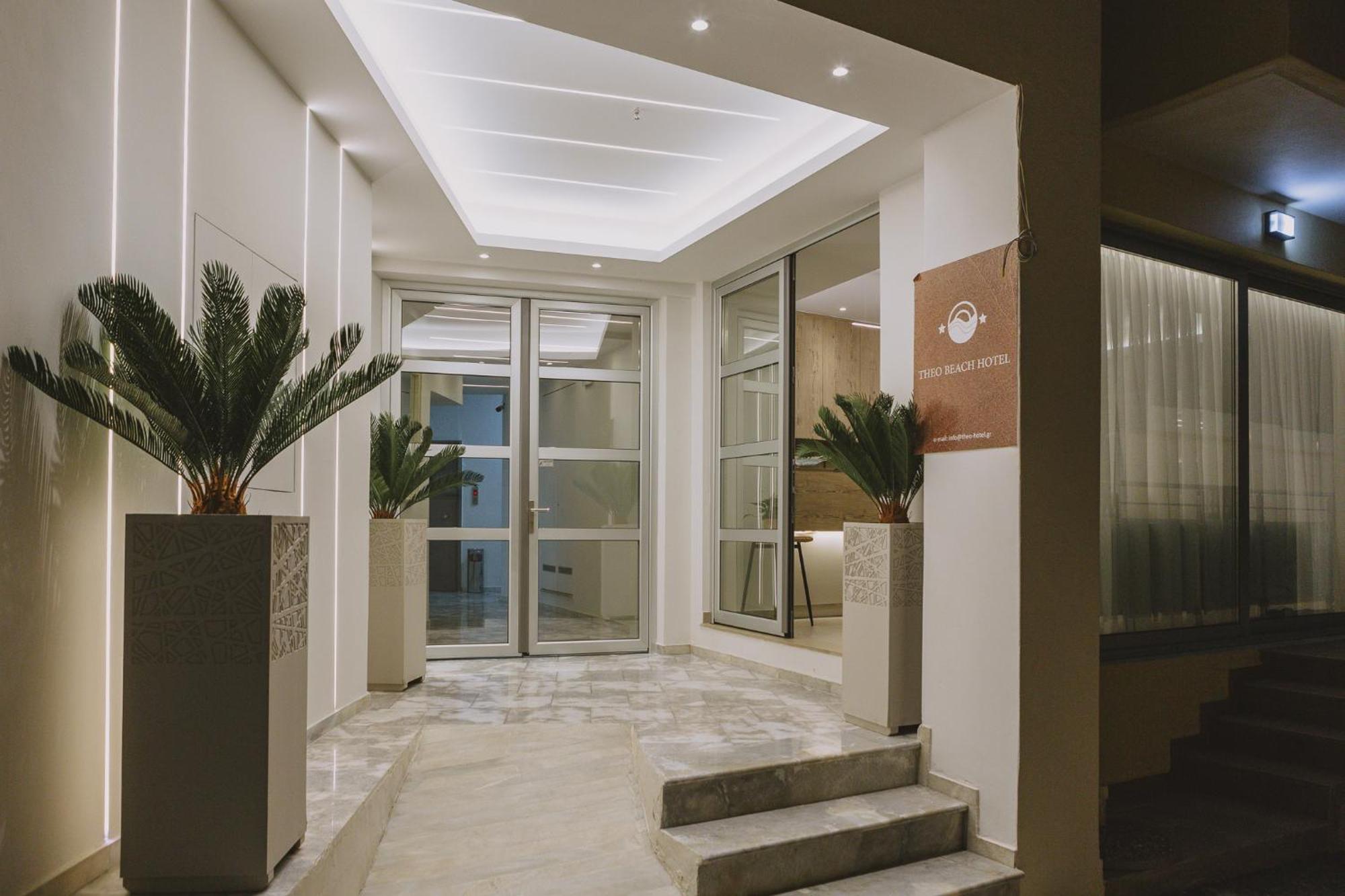 Theo Beach Hotel Apartments Rethymnon Exterior foto