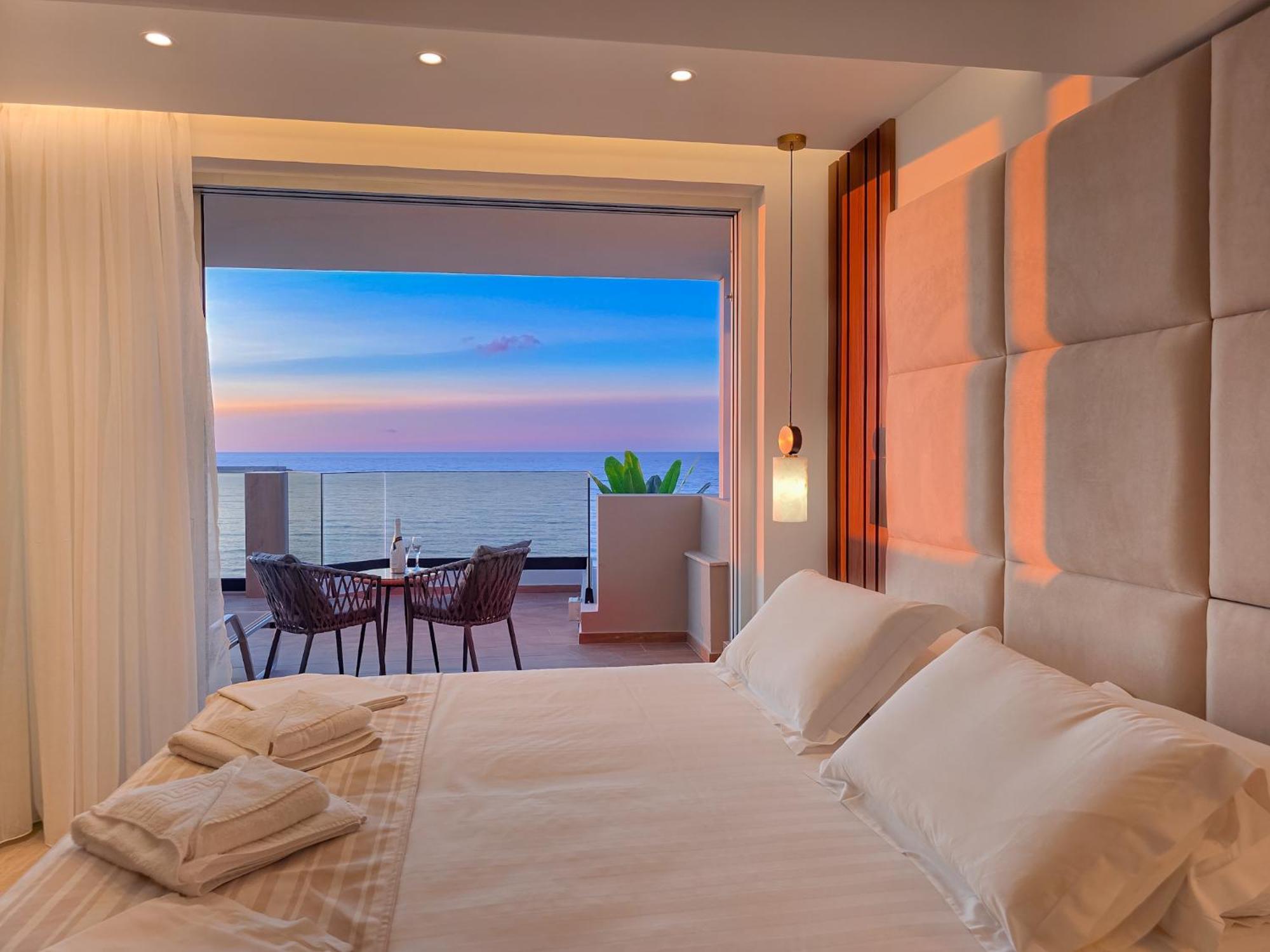 Theo Beach Hotel Apartments Rethymnon Exterior foto