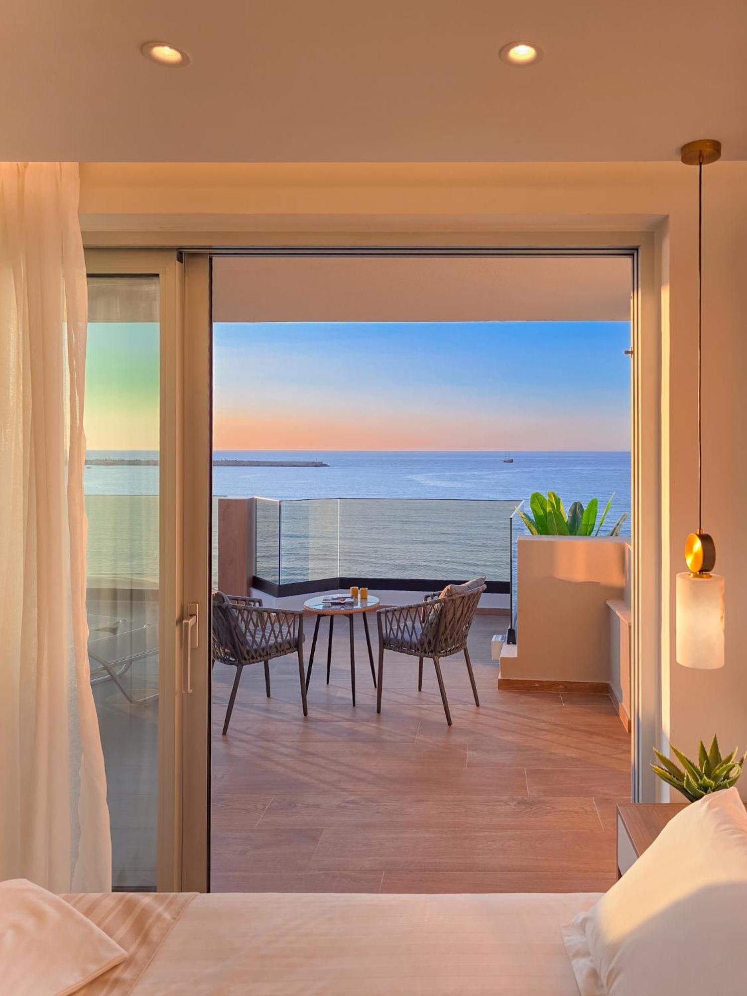 Theo Beach Hotel Apartments Rethymnon Exterior foto